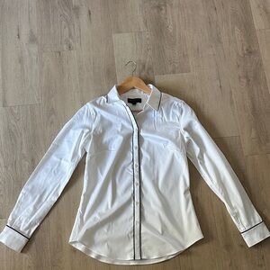 Banana Republic White Button Down Shirt with Black Trim Women’s Size 6
